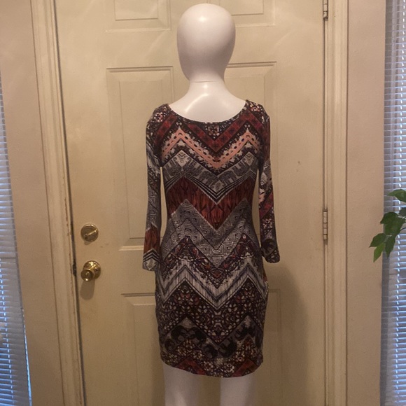 Hot Kiss Multi Colored Print Dress - Picture 2 of 5